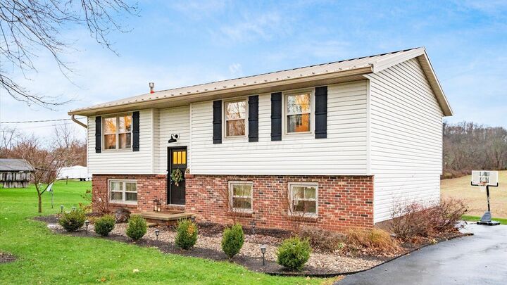 12261 Bolen NE Road  Newark OH 43055 photo