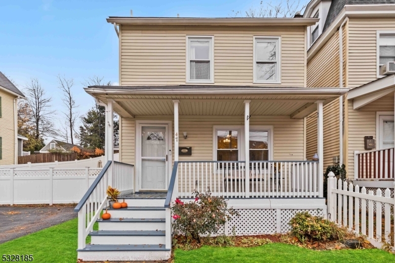 Property Photo:  47 Madison St  NJ 07960 