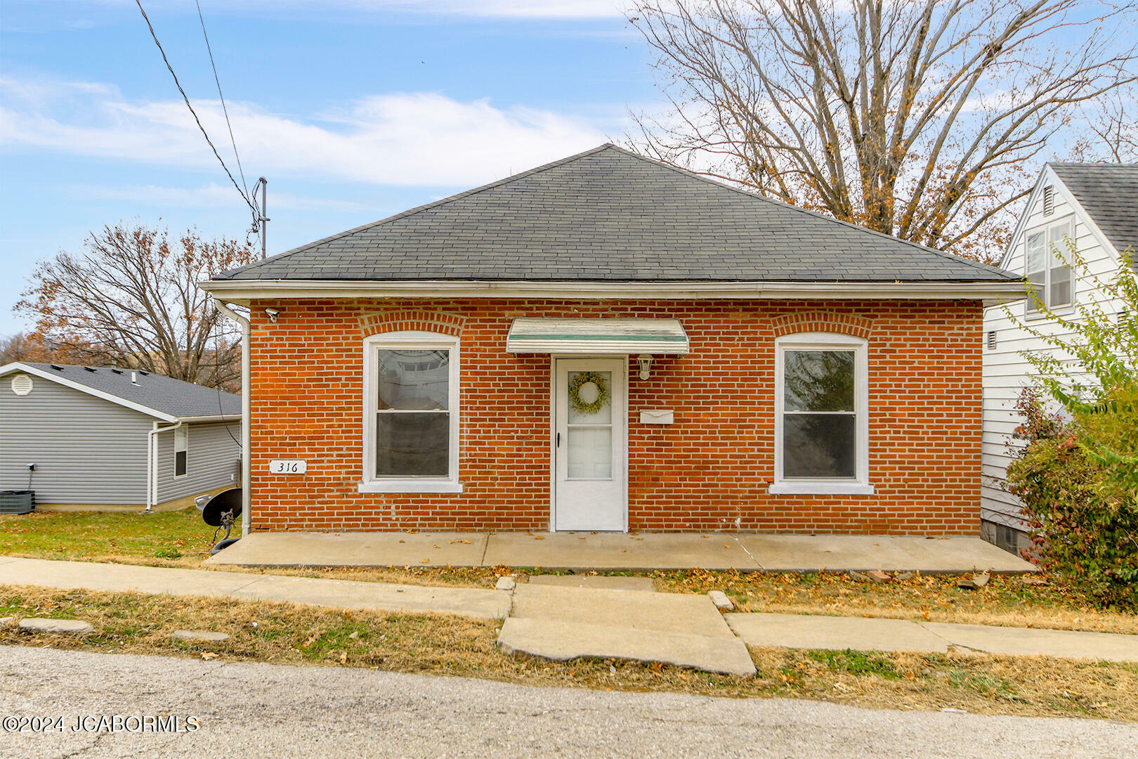 Property Photo:  316 Union Street  MO 65101 