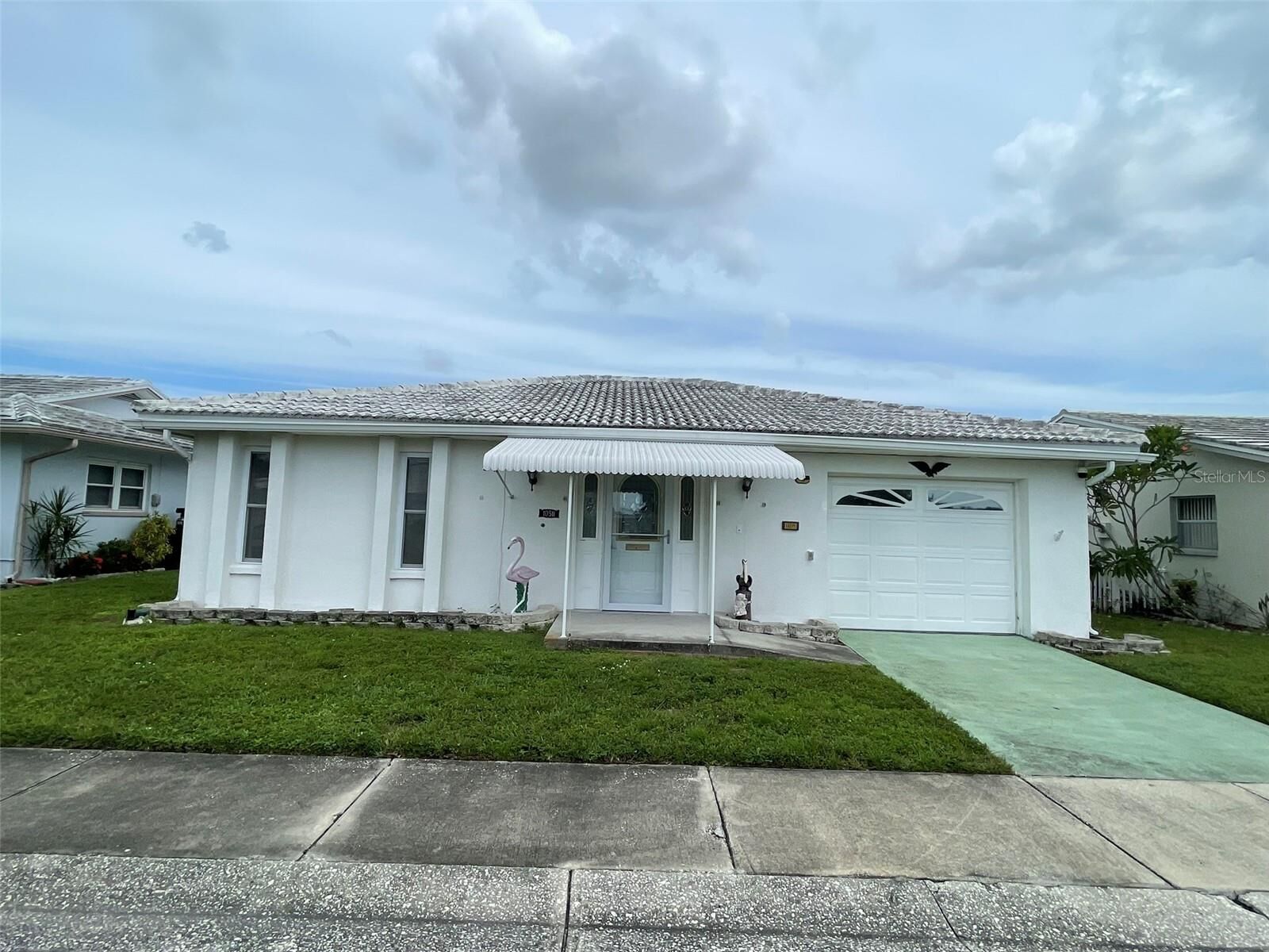 Property Photo:  10511 Azalea Park Drive N  FL 33782 
