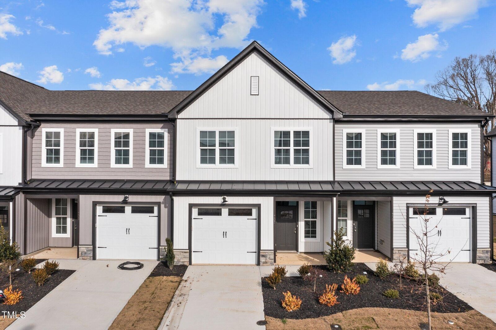 Property Photo:  707 Jamescroft Way  NC 27587 