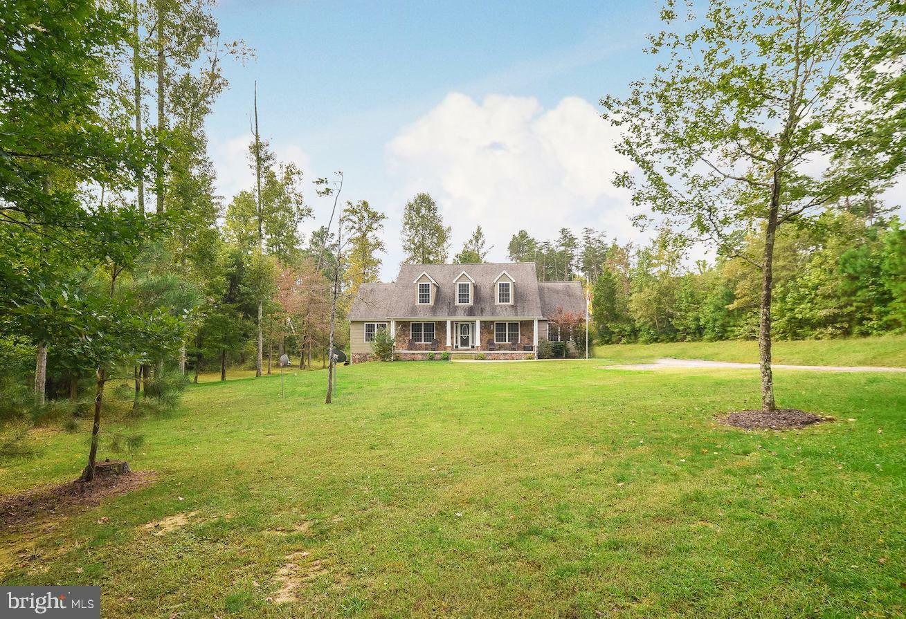 Property Photo:  22395 Hood Lane  MD 20650 