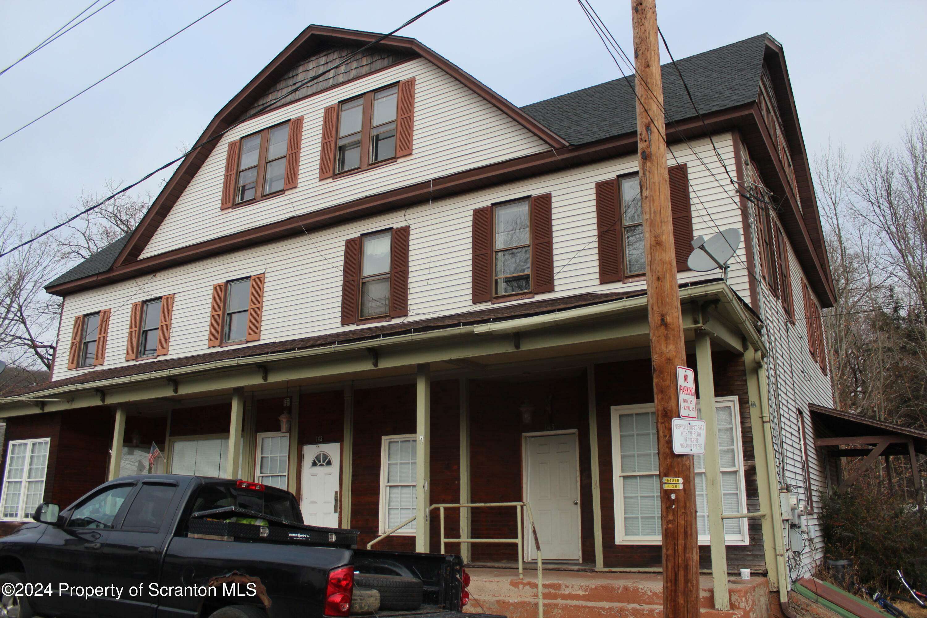 Property Photo:  139 South Street Unit 5  PA 18472 