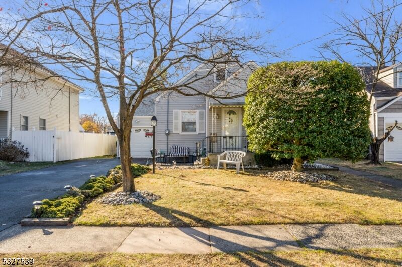 Property Photo: 421 Fairview Ave NJ 08846
