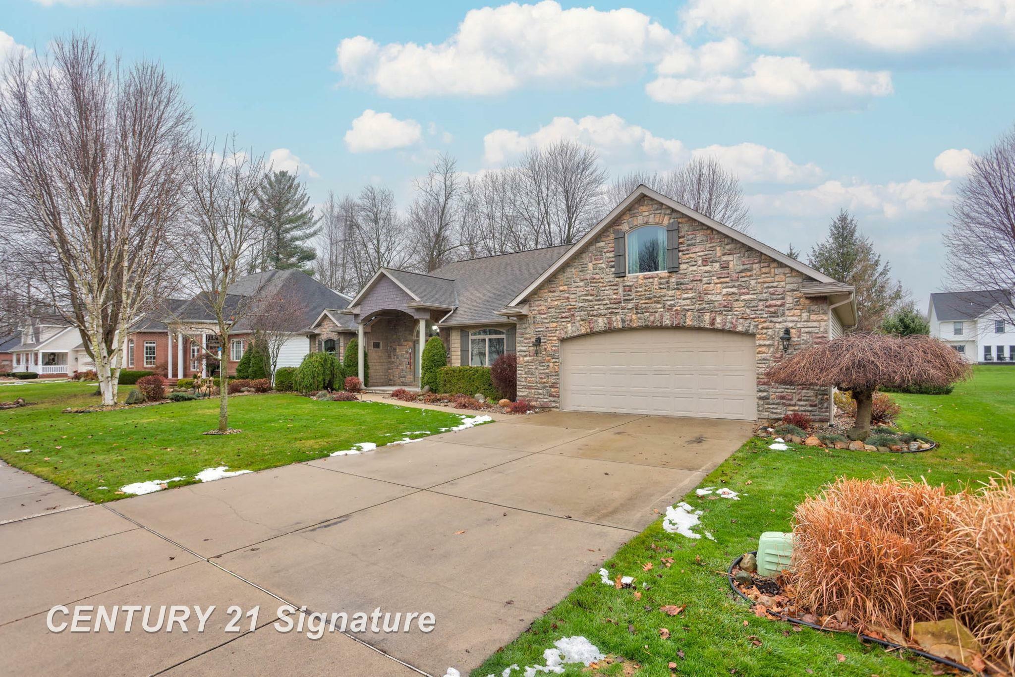 Property Photo:  2161 Durham Drive  MI 48609 