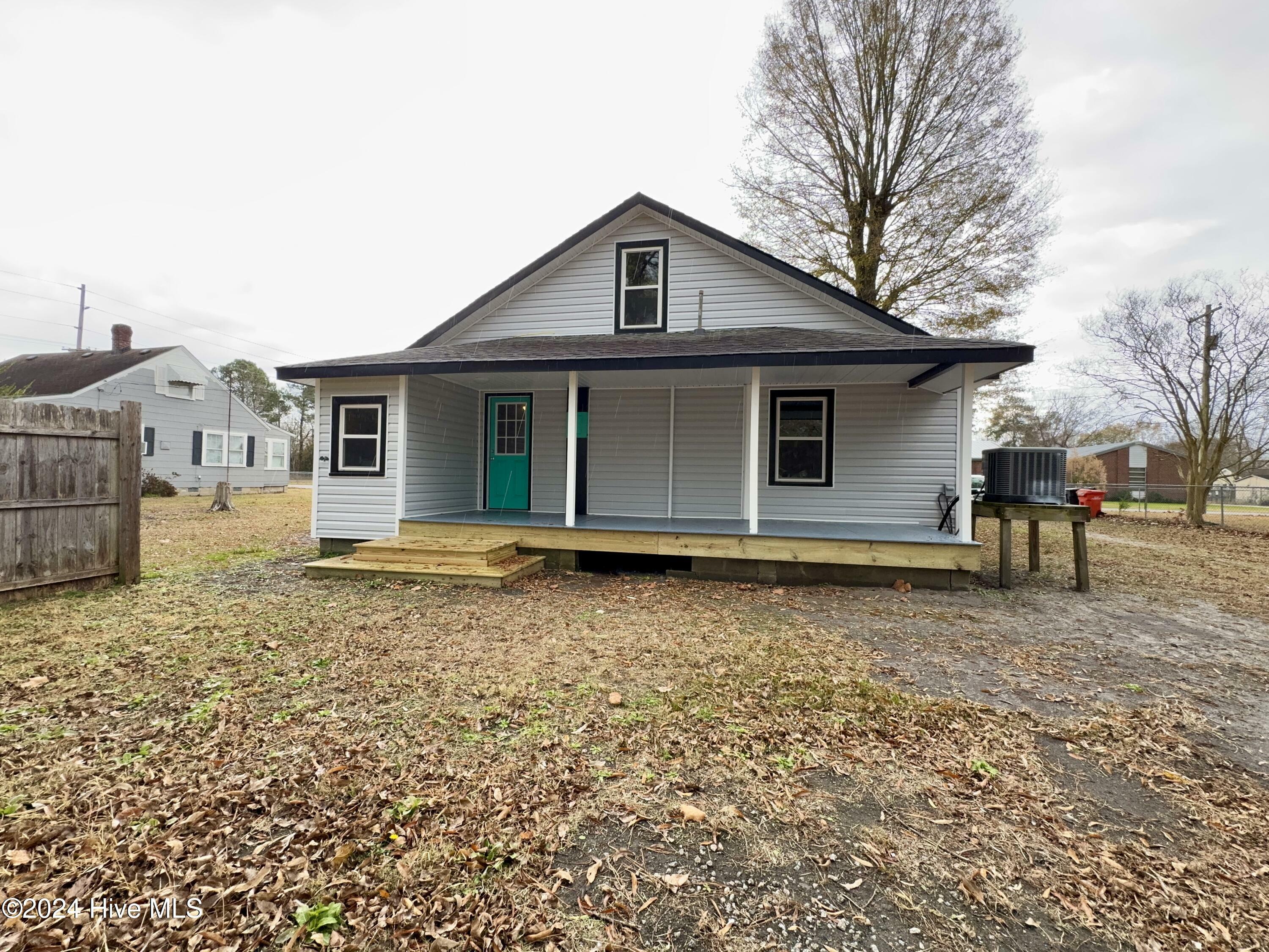 Property Photo:  909 4th Street  NC 27909 