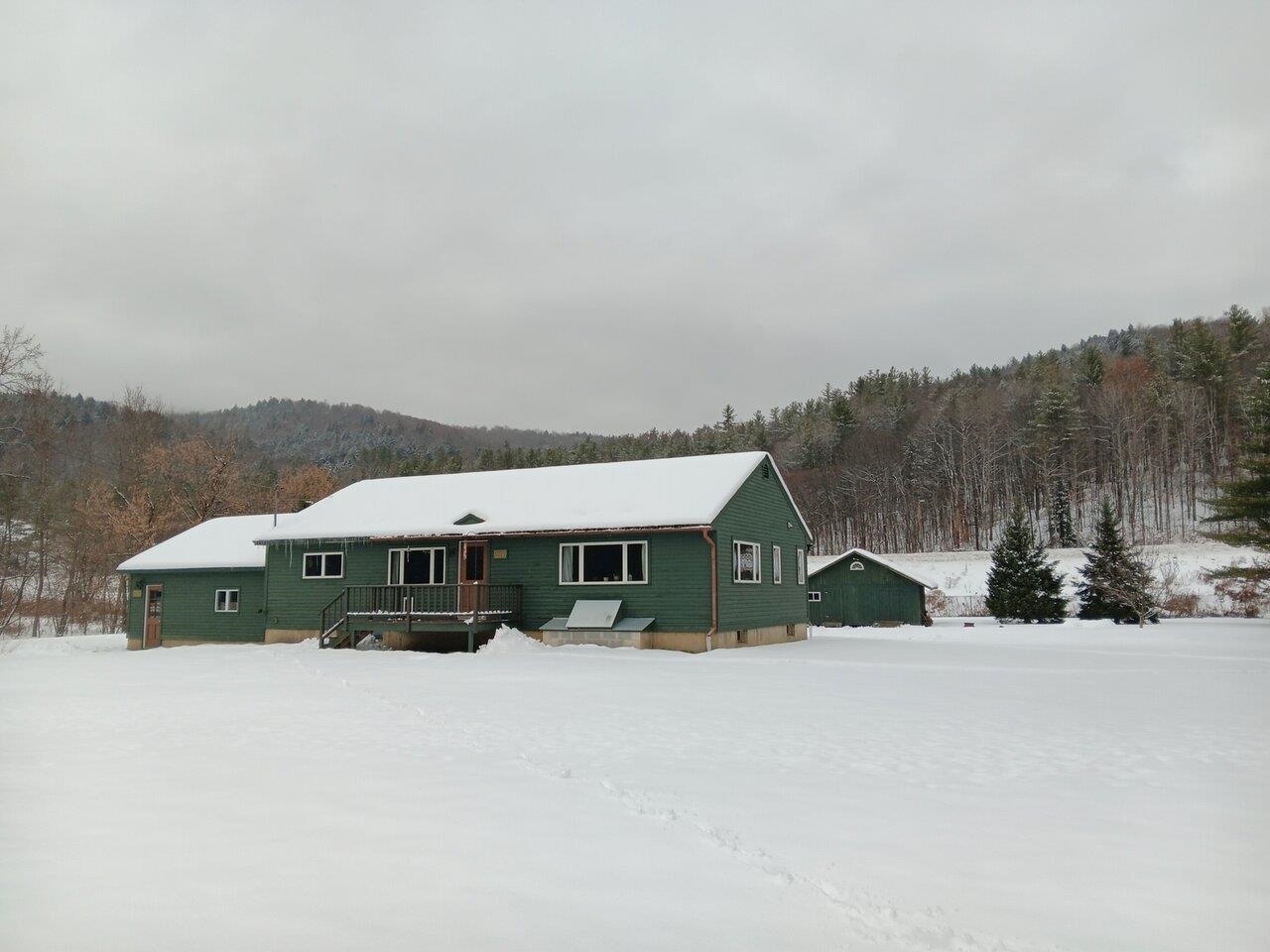 Property Photo:  1634 US Route 2  VT 05676 