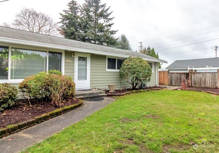 Property Photo:  7414  21st Street W  WA 98466 