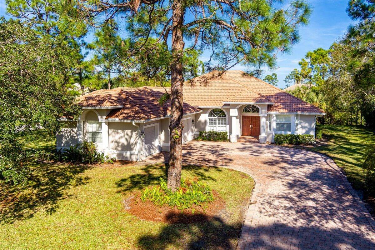 Property Photo:  9532 Shadow Lane Lane  FL 34951 