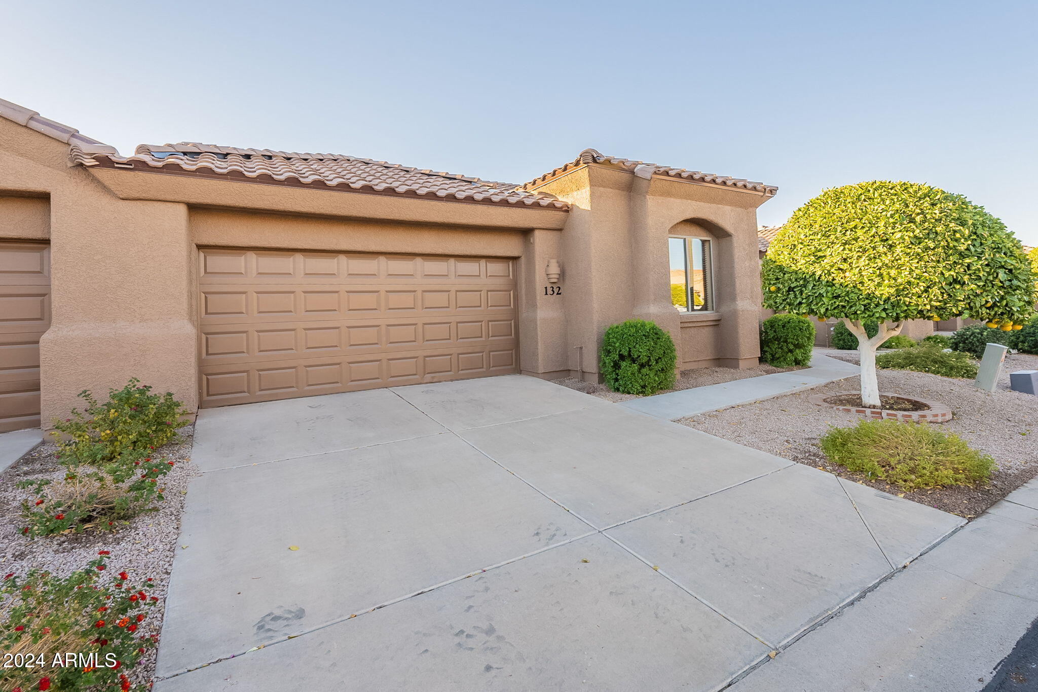 Property Photo: 4202 E Broadway Road 132 AZ 85206
