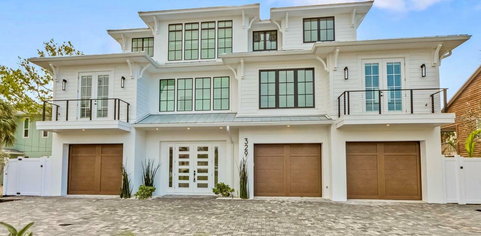 Property Photo: 329 Tarpon Street FL 34216