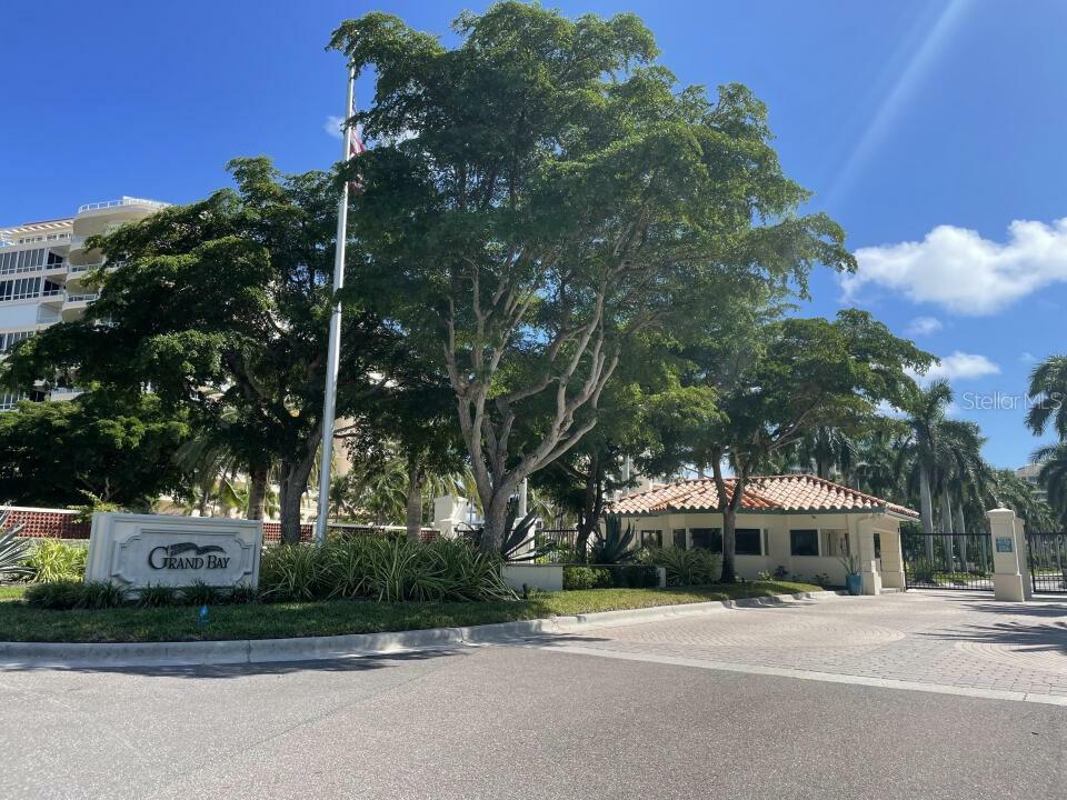 Property Photo:  3010 Grand Bay Boulevard 472  FL 34228 