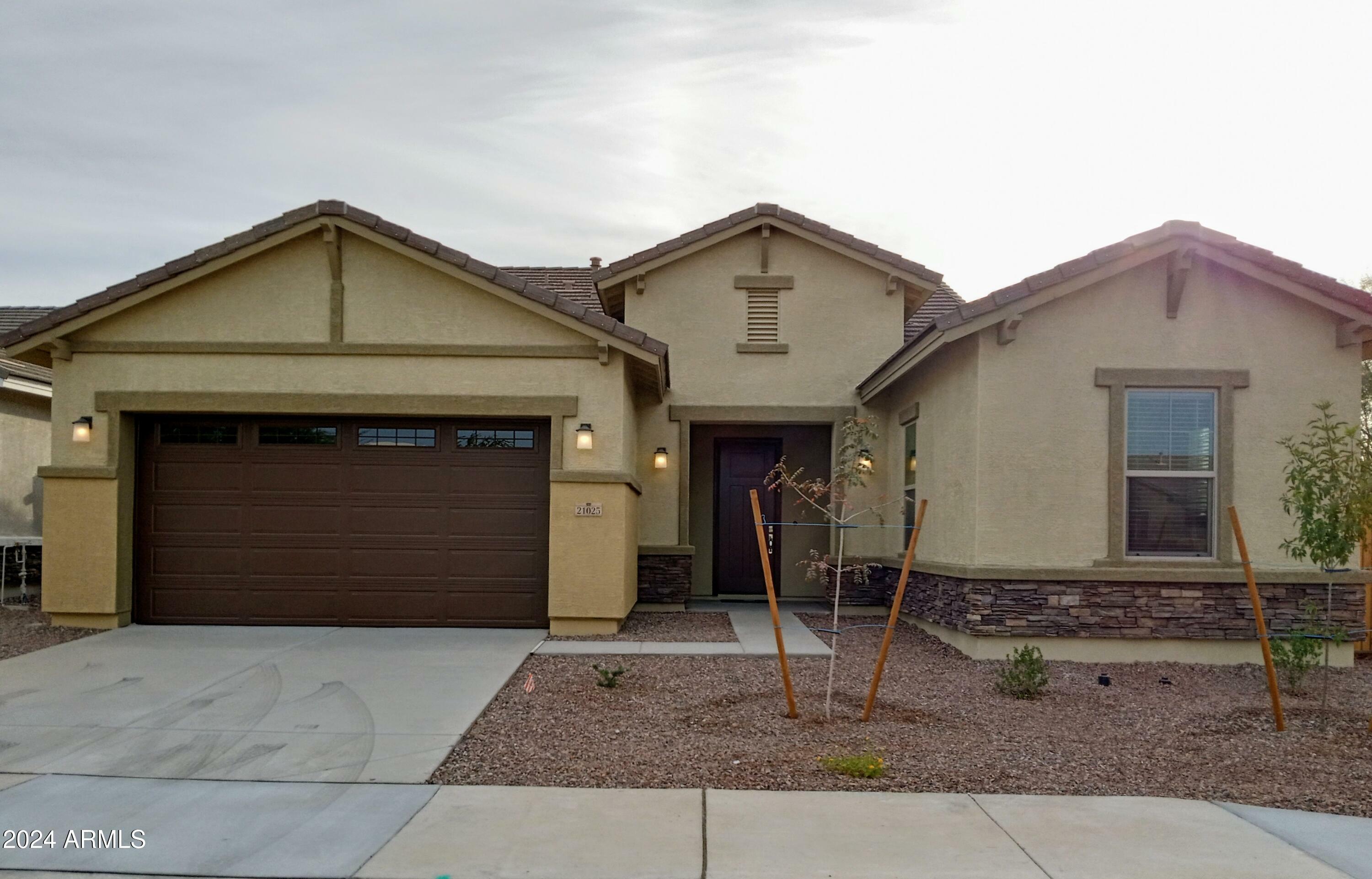 Property Photo: 21025 E Camina Buena Vista AZ 85142