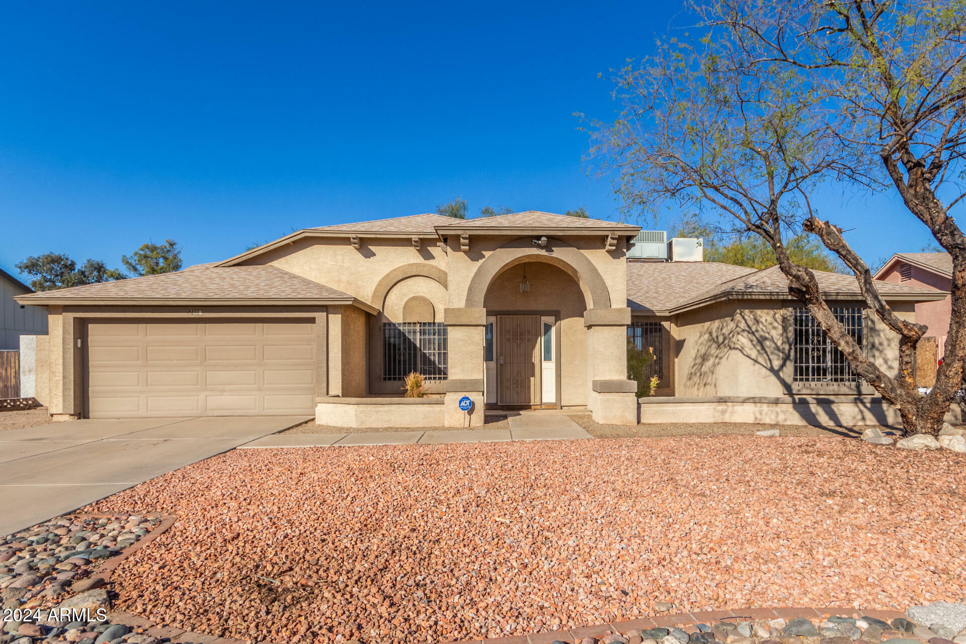 7008 W Mitchell Drive  Phoenix AZ 85033 photo