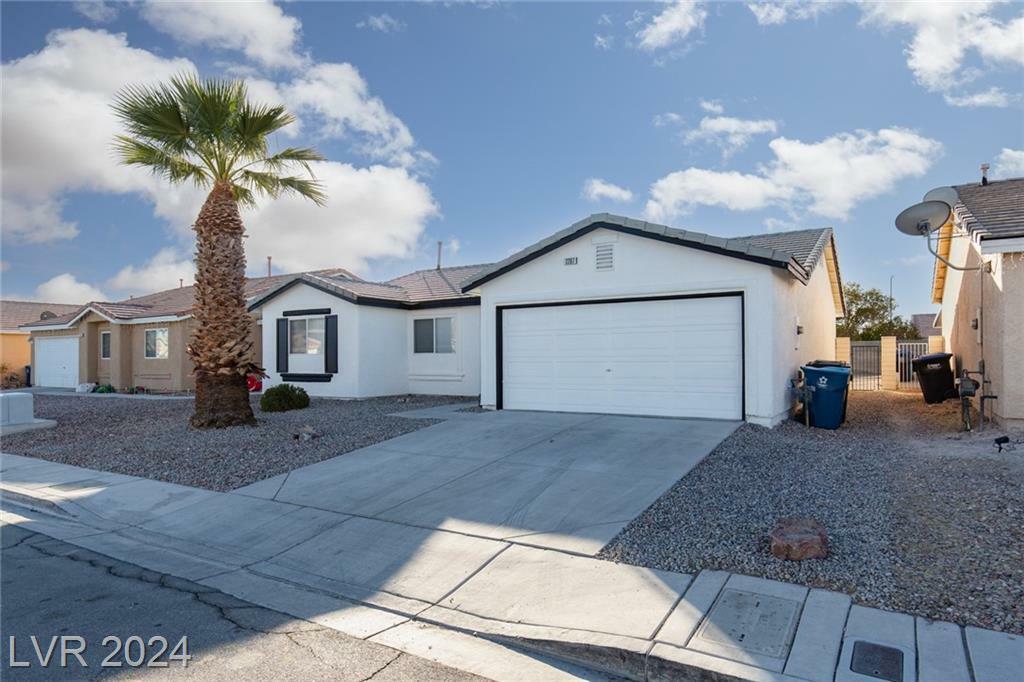 Property Photo:  2207 Fountain Valley Way  NV 89031 