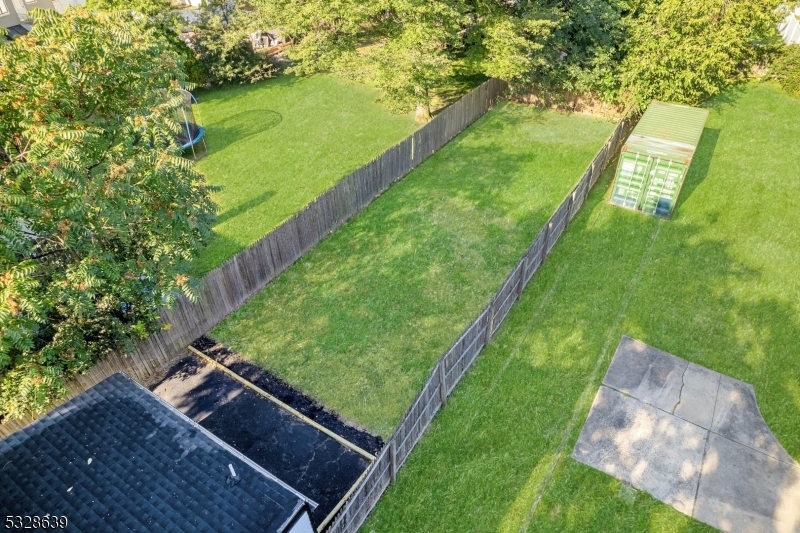 Property Photo:  1930 Barnett St  NJ 07065 