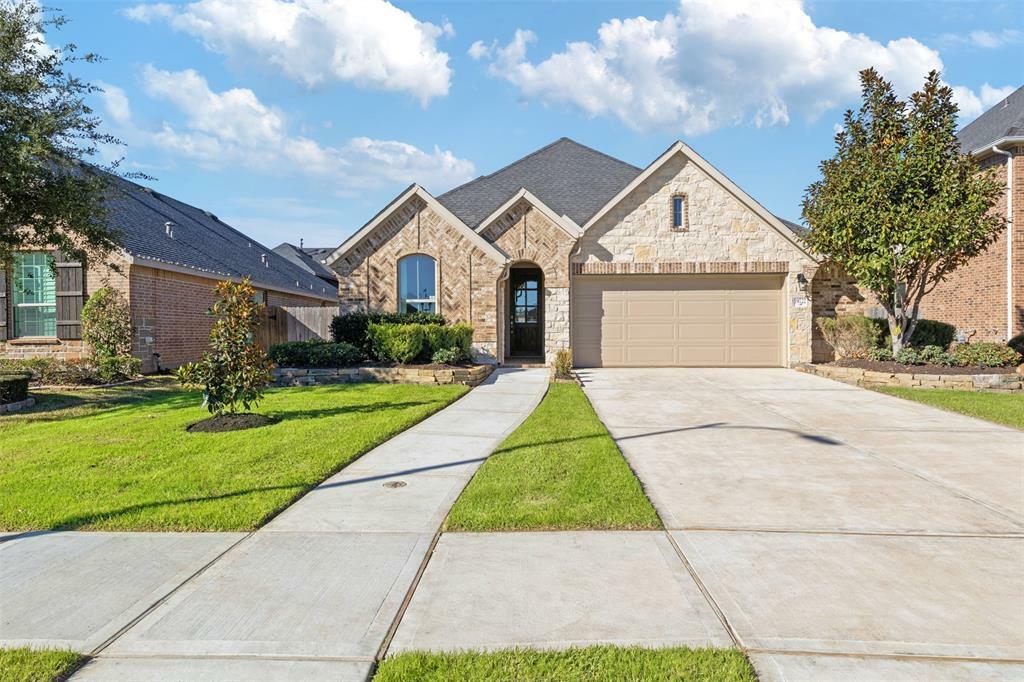 Property Photo:  8426 Terrace Valley Circle  TX 77407 