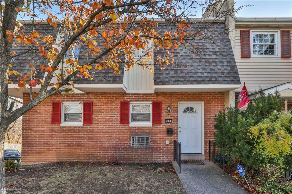 Property Photo:  200 South 5th Street  PA 18042 