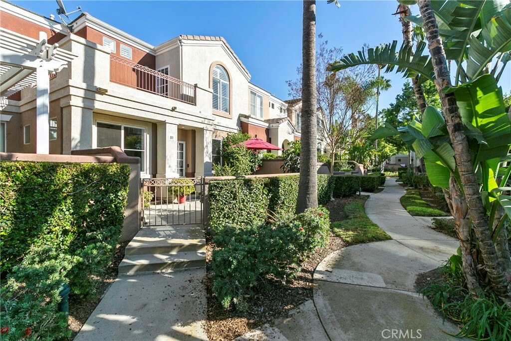 Property Photo:  81 Santa Barbara Court  CA 92610 