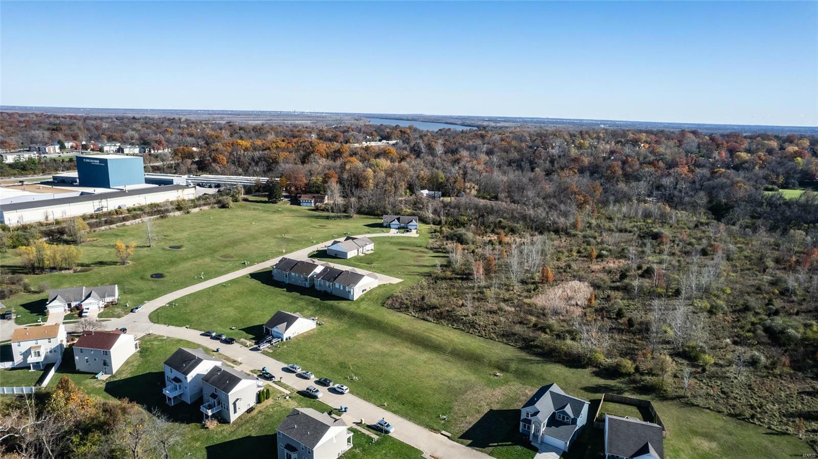 Property Photo: 10935 Bellefontaine Estates Court MO 63137