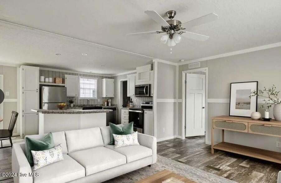 Property Photo: 6777 Lewis Drive SE NC 28479