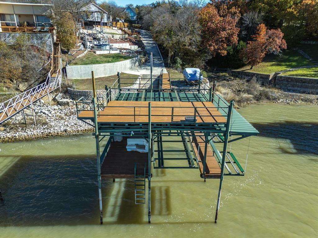 Property Photo: 411 N Lake Shore Circle TX 76426