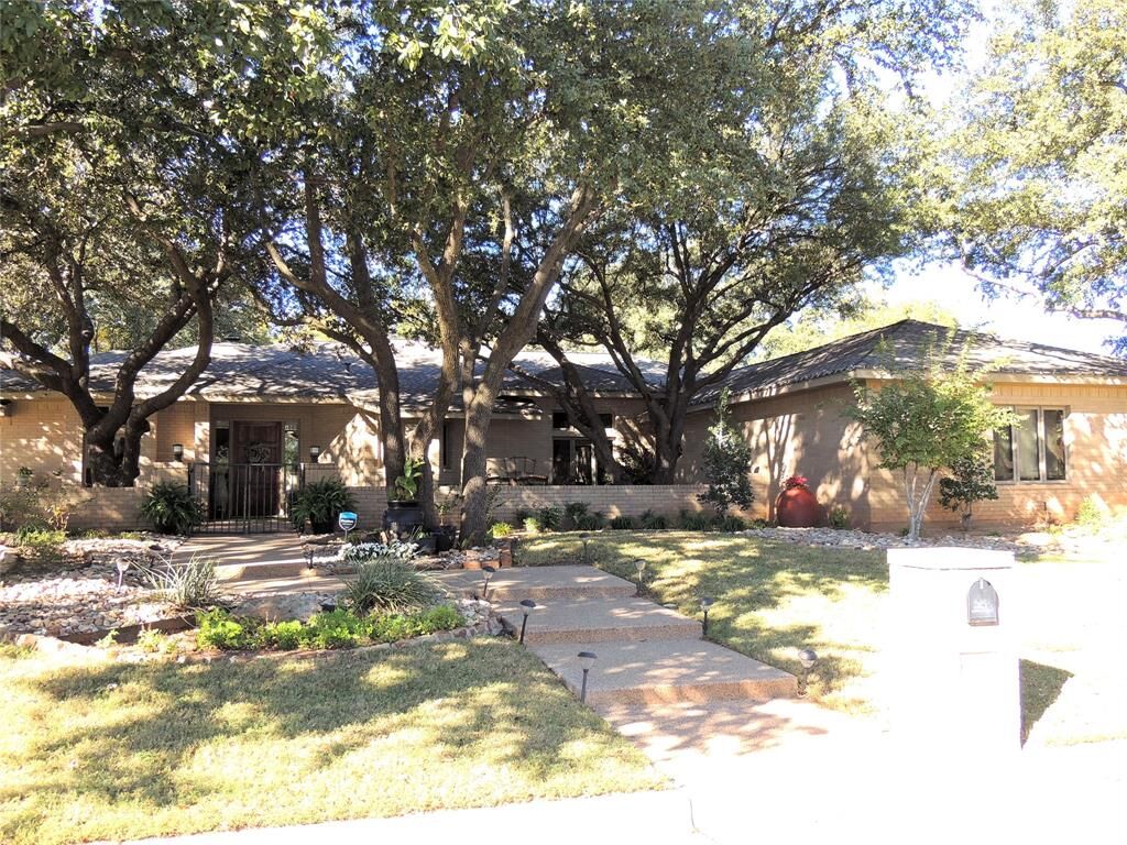 Property Photo:  24 Hoylake Drive  TX 79606 