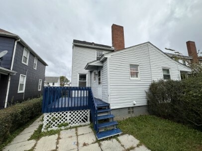 Property Photo:  550 Farnsworth Ave  PA 15025 