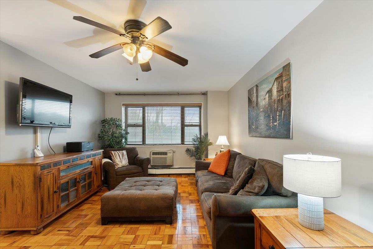 Property Photo:  505 Central Avenue 724  NY 10606 