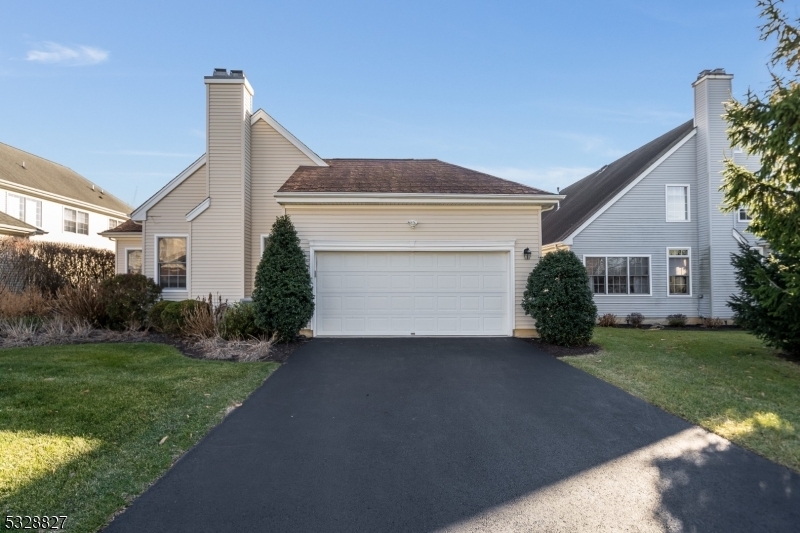 Property Photo:  46 Falcon Way  NJ 07882 