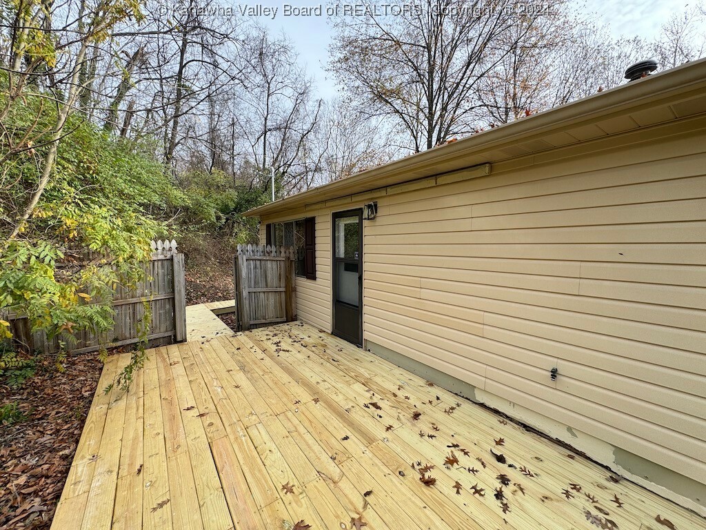 Property Photo:  404 Parkway Drive  WV 25705 