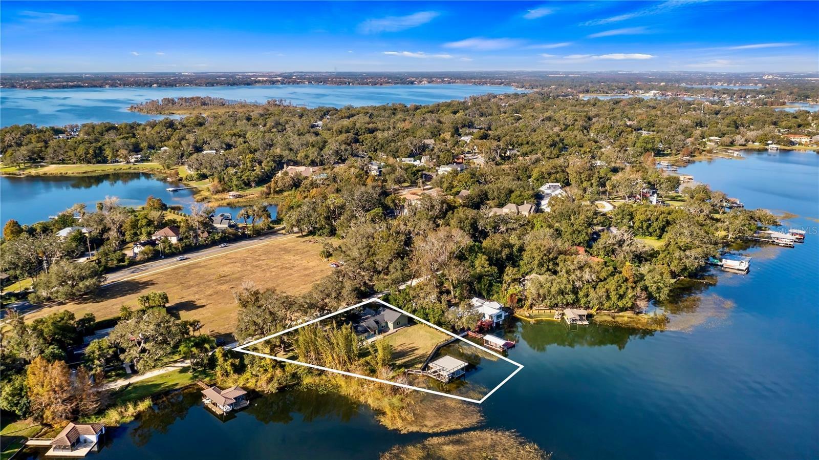 647 Ridgewood Drive  Windermere FL 34786 photo