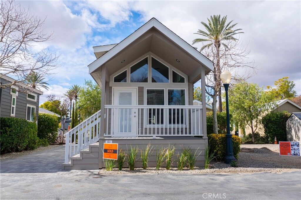 Property Photo:  3600 W Florida Avenue 676  CA 92545 