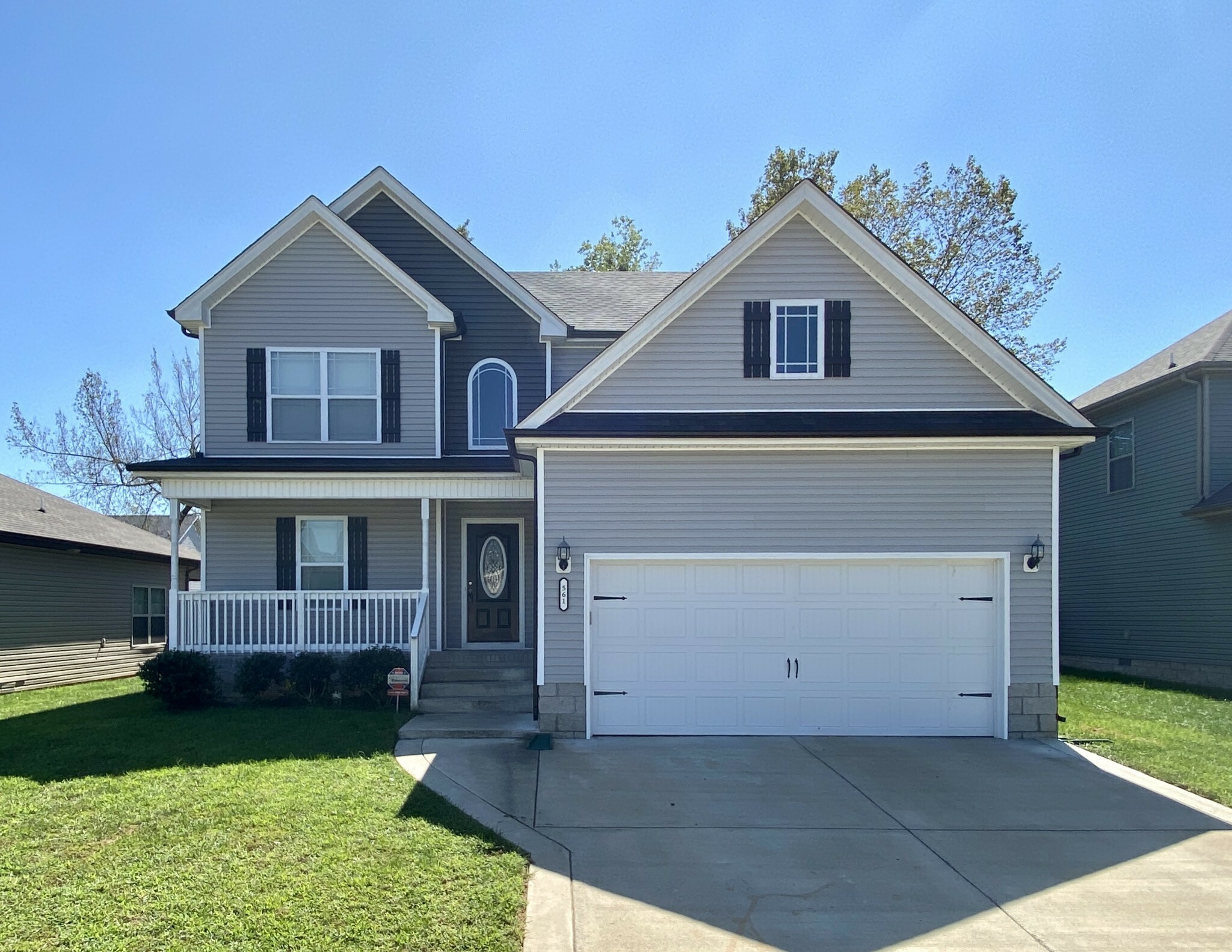 Property Photo:  561 Medallion Cir  TN 37042 