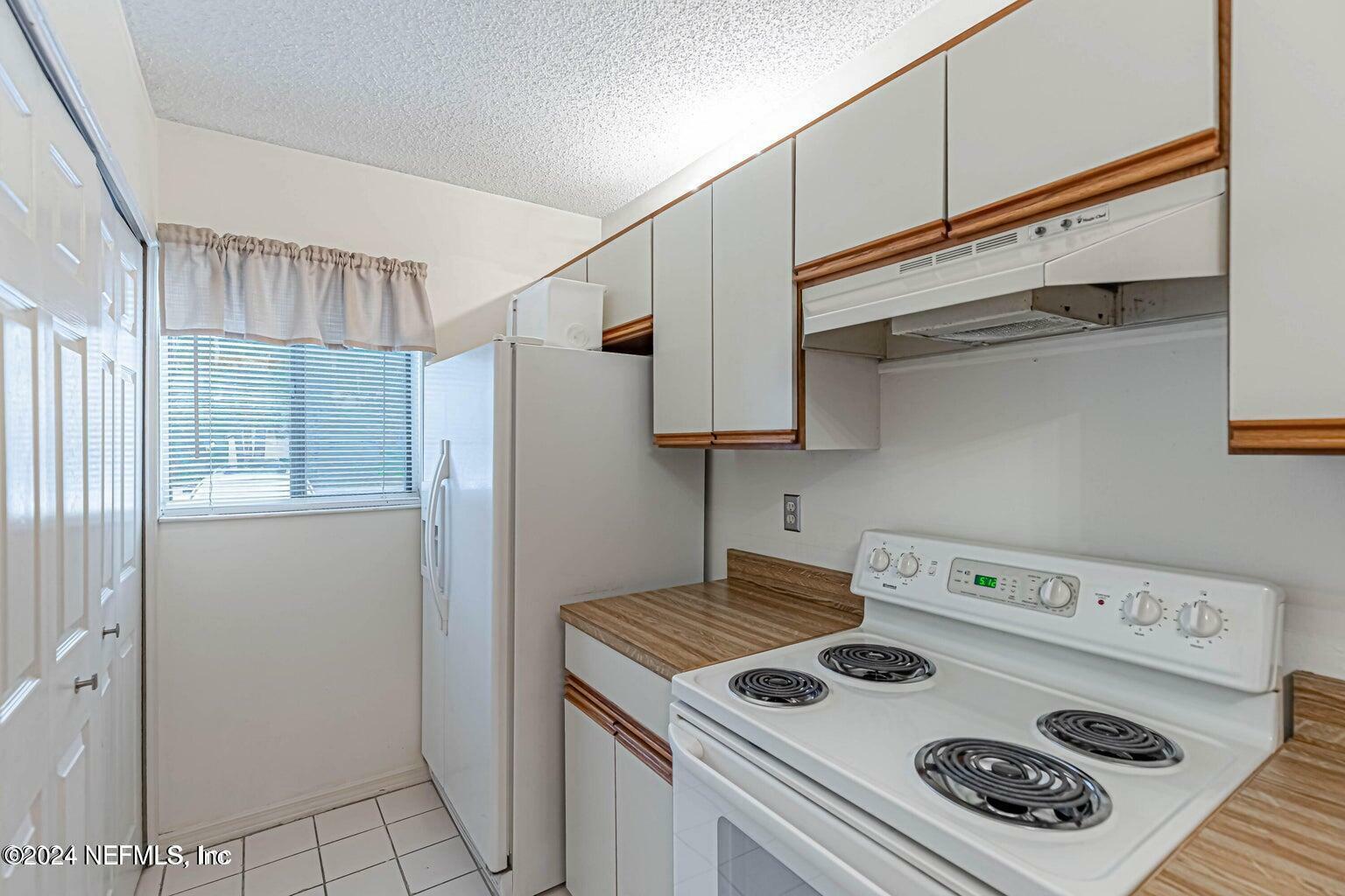 Property Photo:  85 Debarry Avenue 1055  FL 32073 