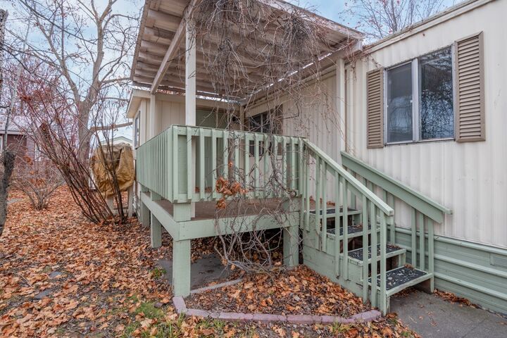 Property Photo: 2223 S 5th Street W MT 59801