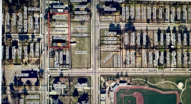 Property Photo: 1485 E 65th Street OH 44103