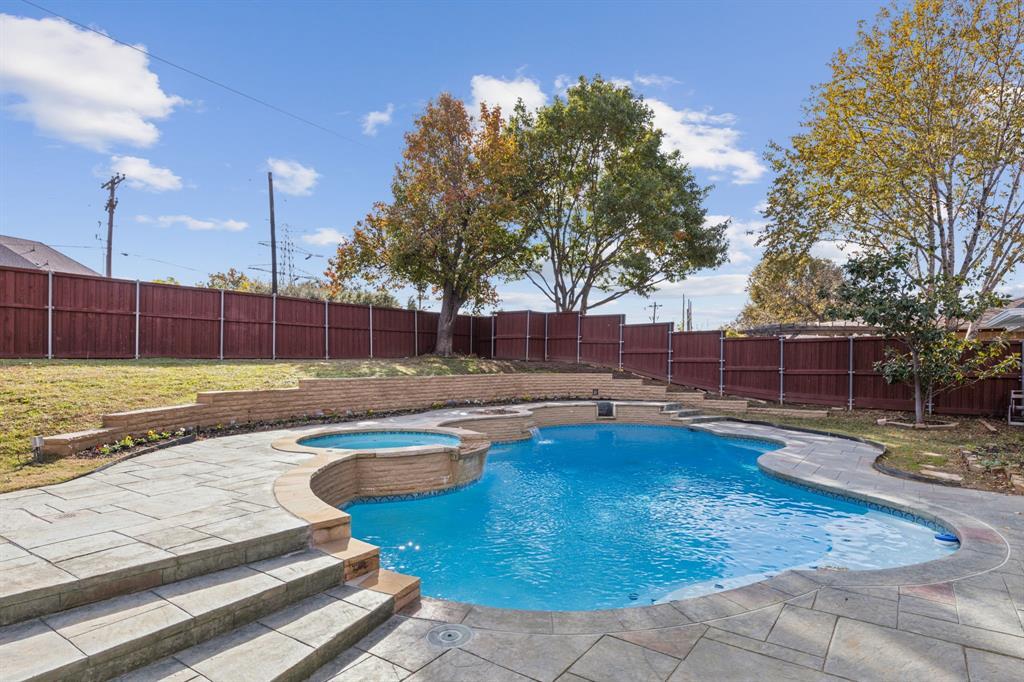 Property Photo: 434 Moran Drive TX 75077