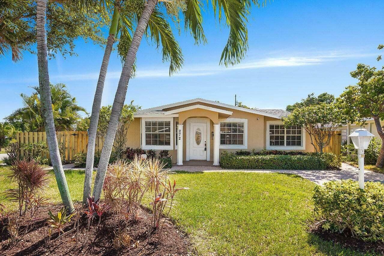 Property Photo:  272 NE 13th Street  FL 33483 