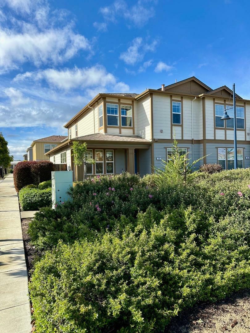 Property Photo: 220 9th Street CA 93933
