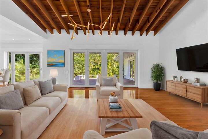 1431 Ancona Ave  Coral Gables FL 33146 photo