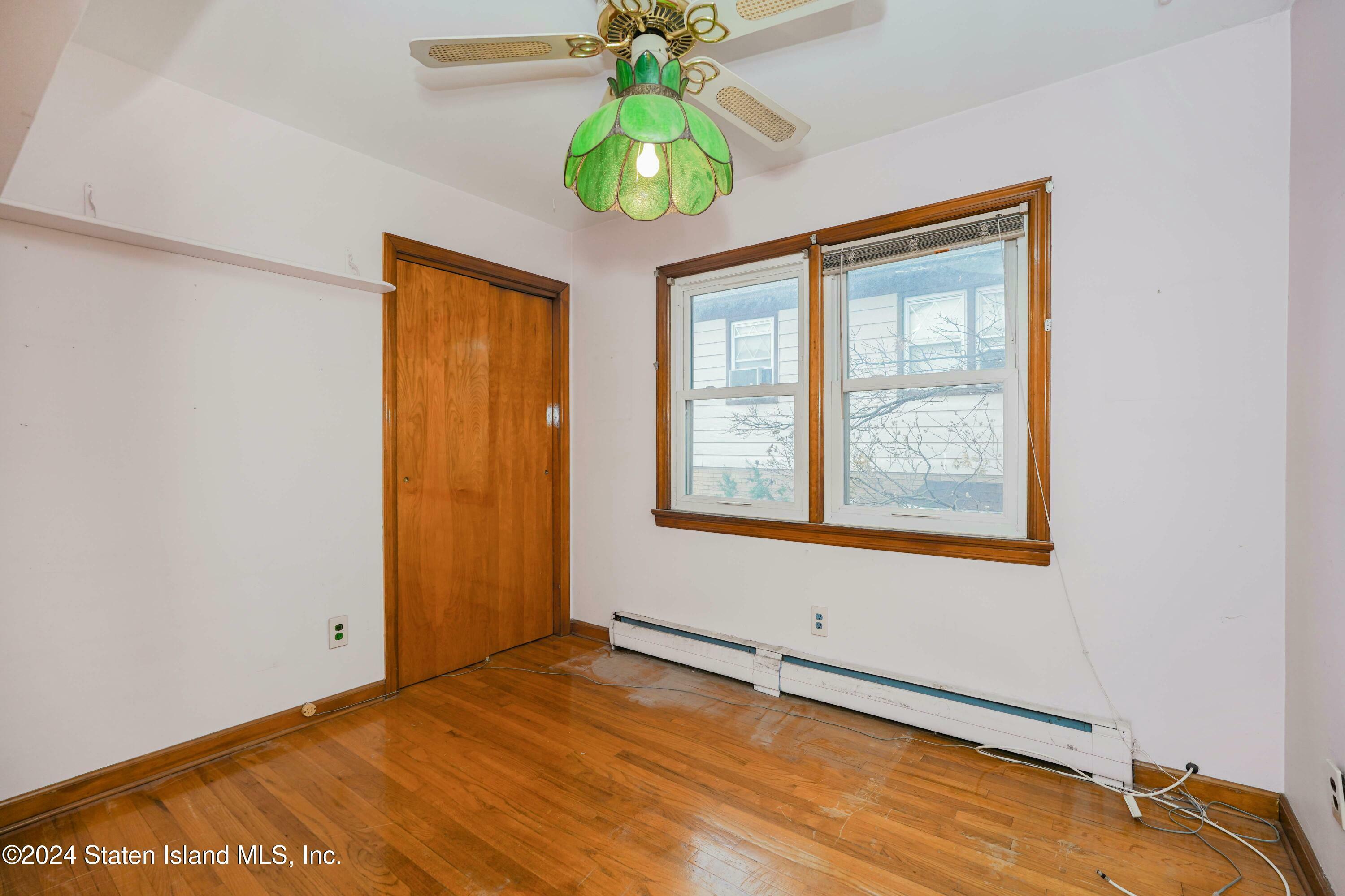 Property Photo:  93 Lyman Avenue  NY 10305 