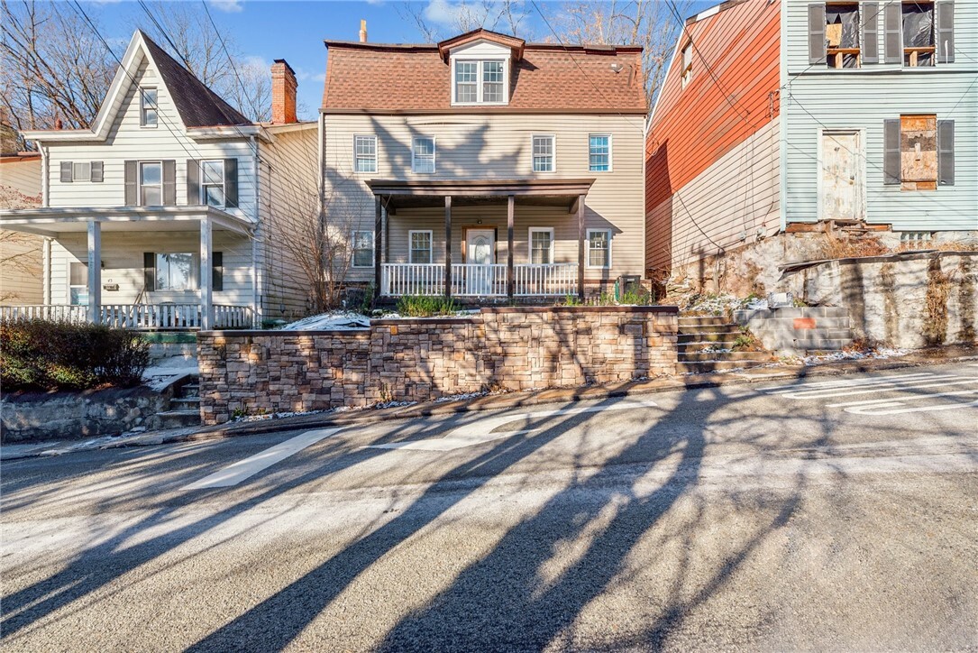 Property Photo:  45 Kittanning St  PA 15223 