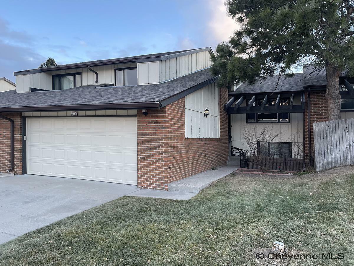Property Photo: 215 Lake Shore Dr WY 82009