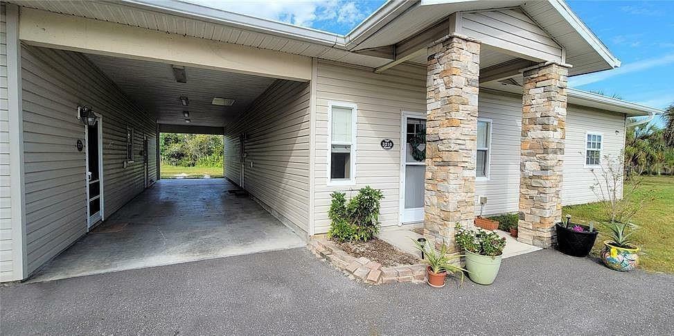 Property Photo: 3210 Rowland Drive FL 33980