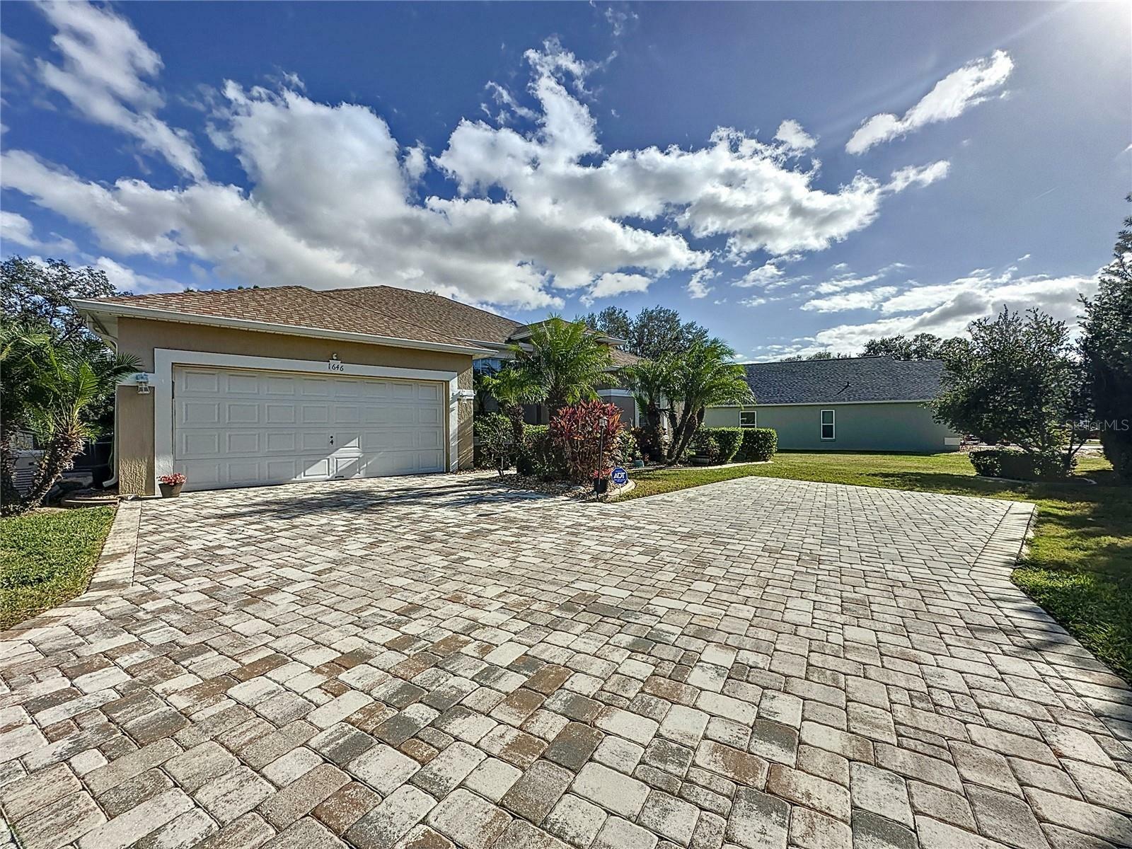 Property Photo:  1646 Dunes Court  FL 33844 