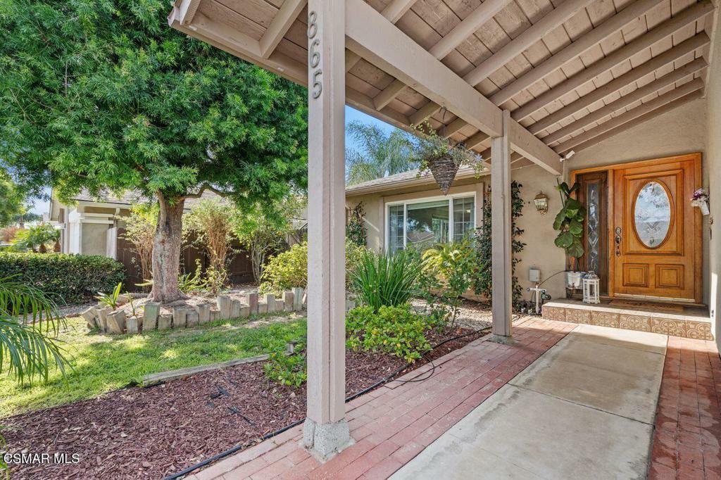 Property Photo:  865 Duvall Avenue  CA 93010 