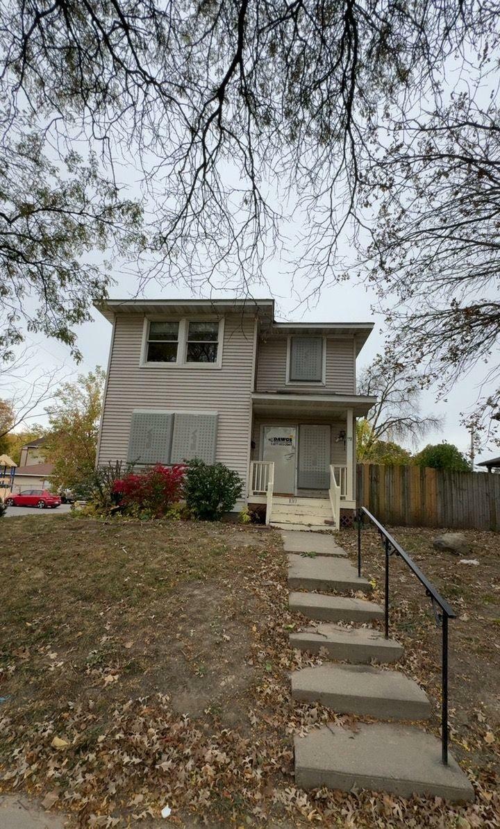 Property Photo:  1313 Irving Avenue N  MN 55411 