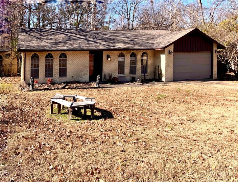 Property Photo:  2719 Stagecoach Drive  AR 72703 