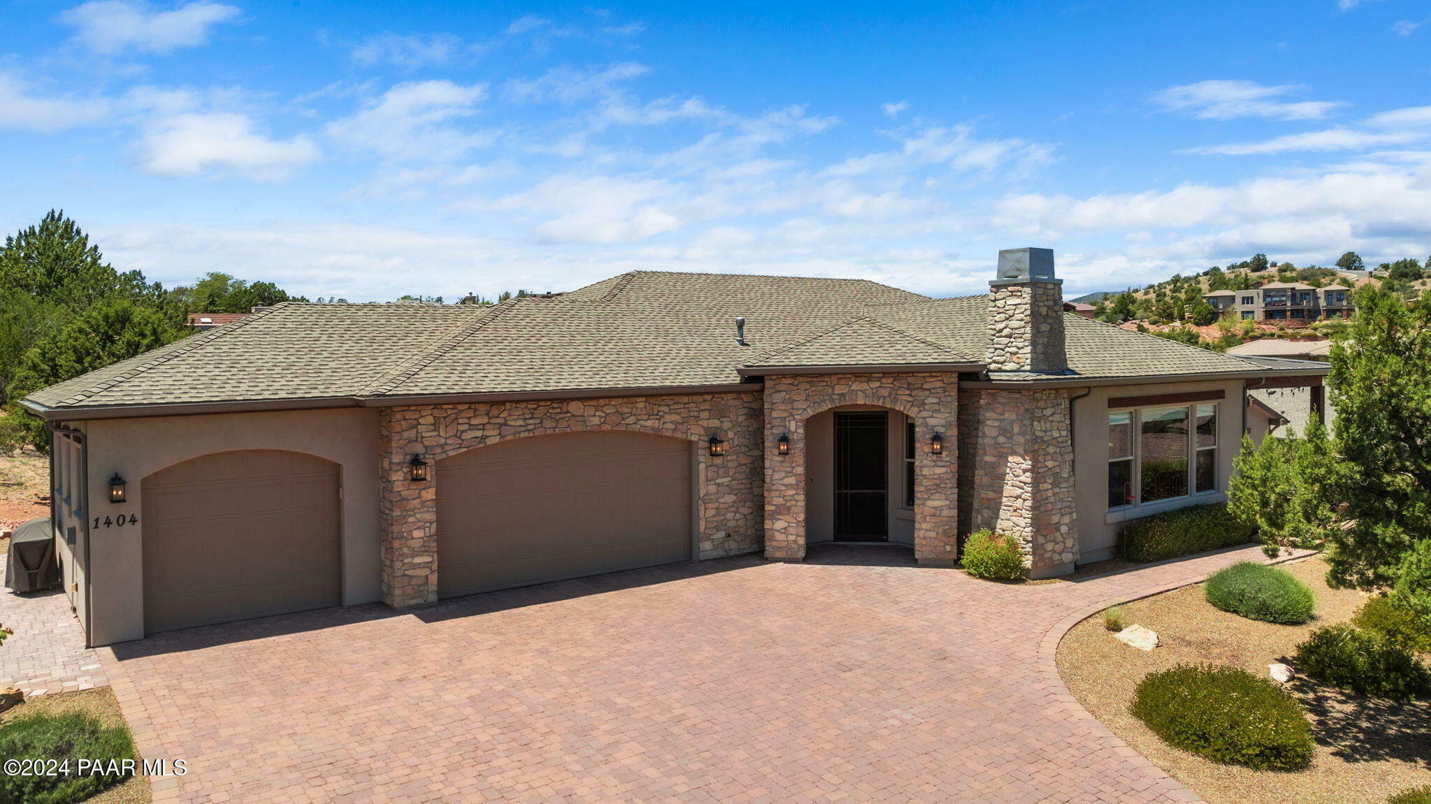 Property Photo:  1404 Crowning  AZ 86305 